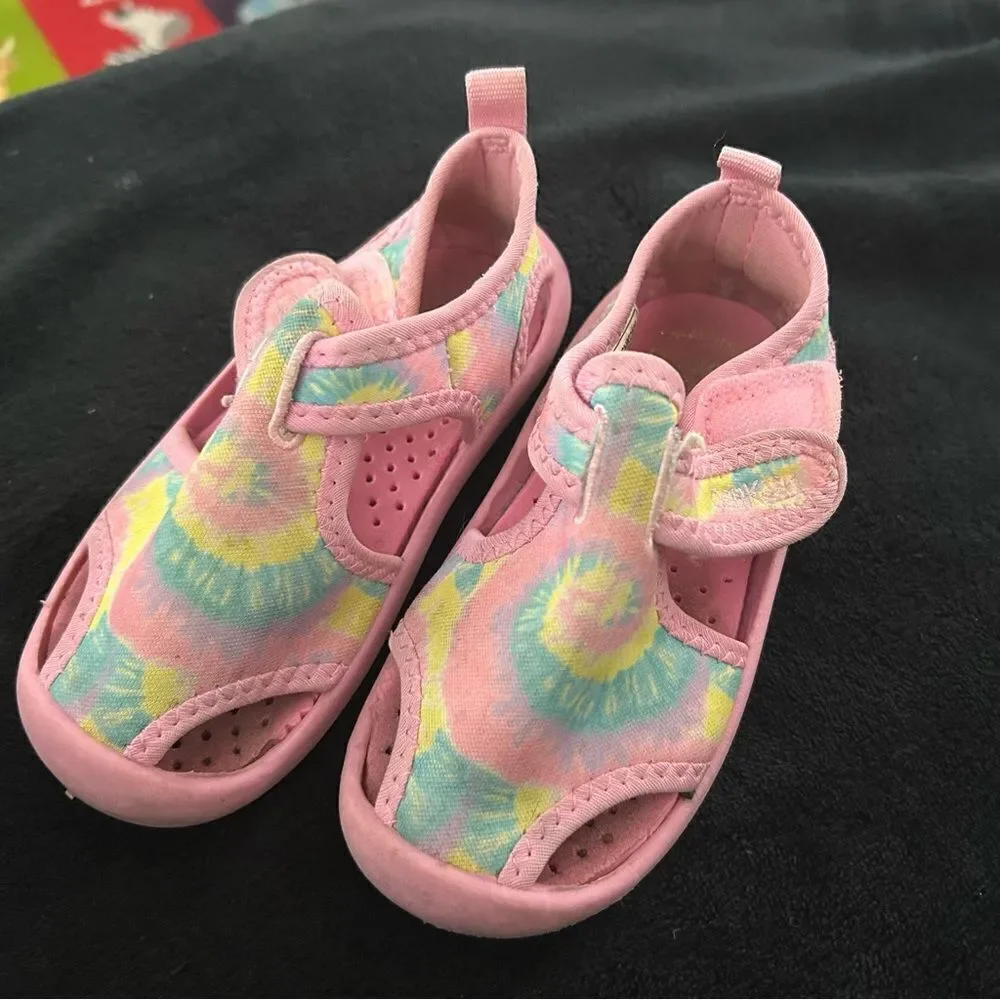 OSH KOSH pink tie dye sandals shoes kids 7